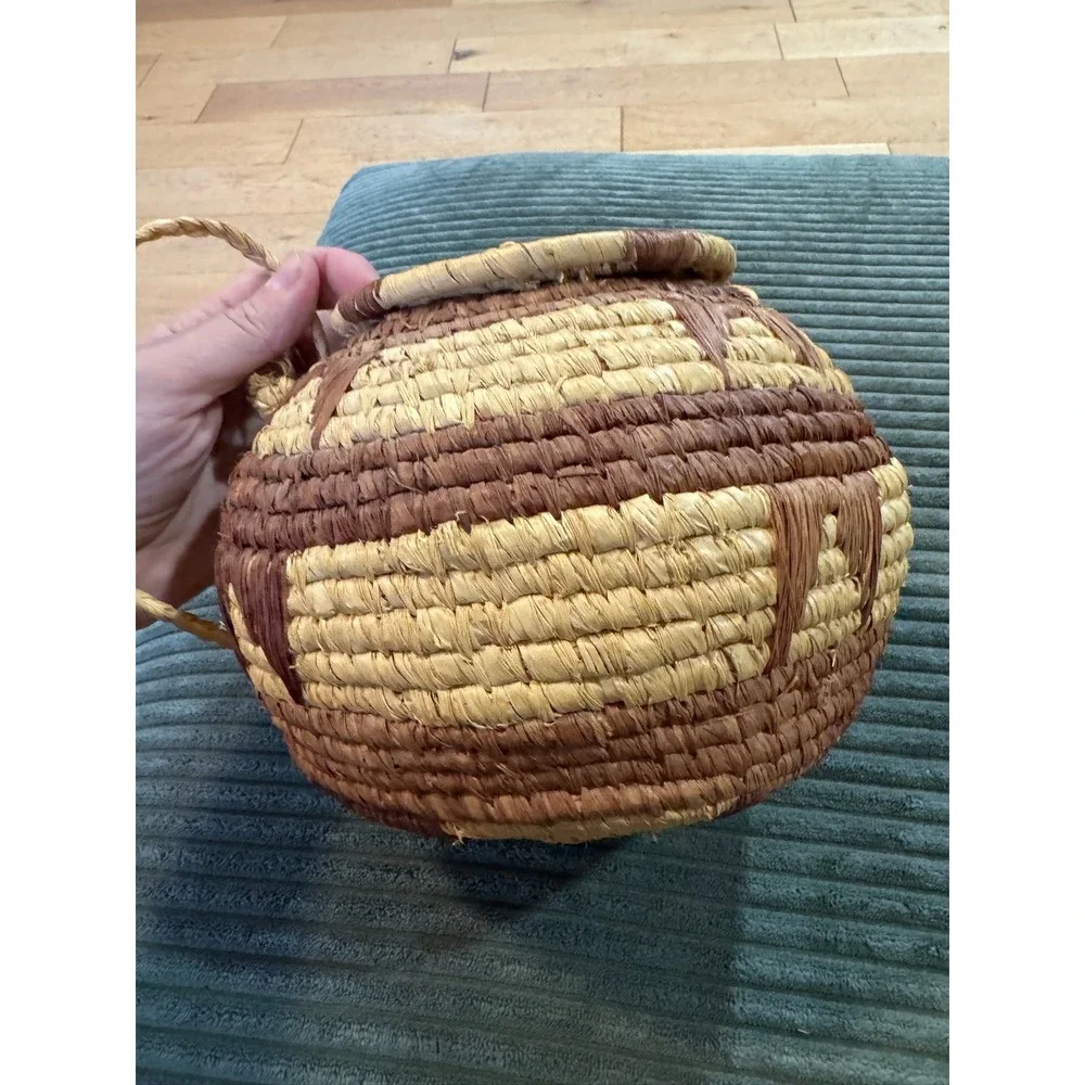 Vintage Woven‎ Southwestern Hanging Basket
